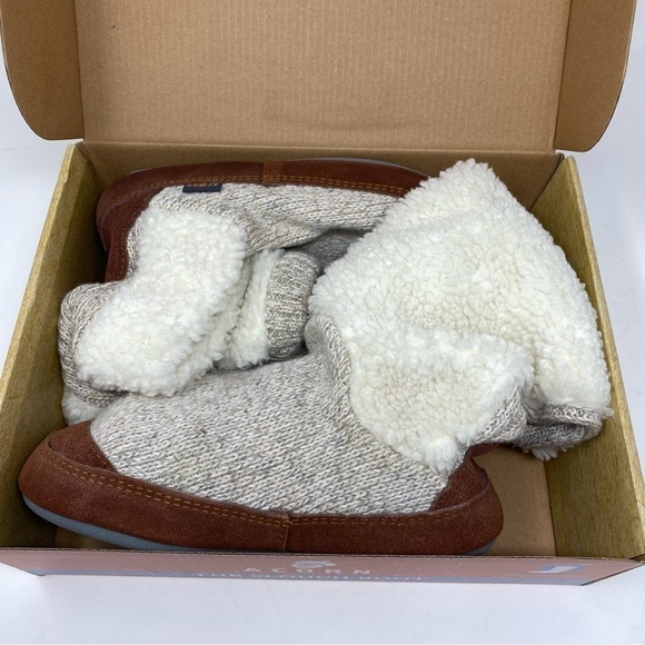 Acorn Slouch Boot Buff Popcorn - Picture 6 of 6